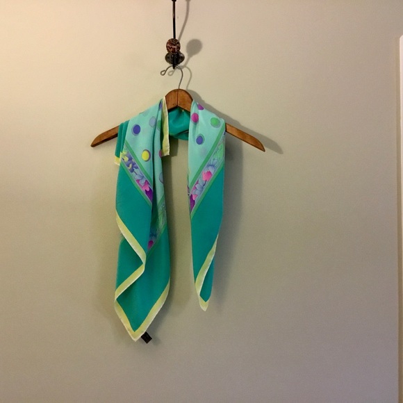 Leonard Paris silk scarf - Picture 3 of 5